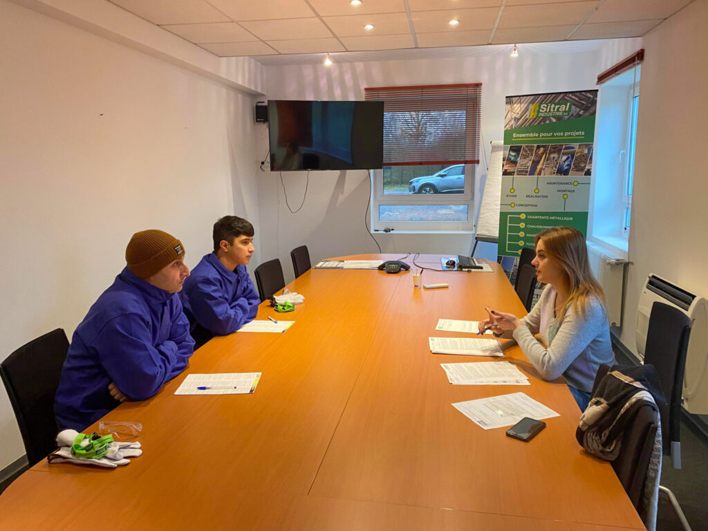 Intégration de deux stagiaires, formation HOPE